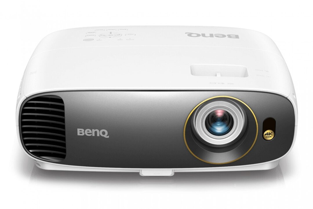 BenQ W1700