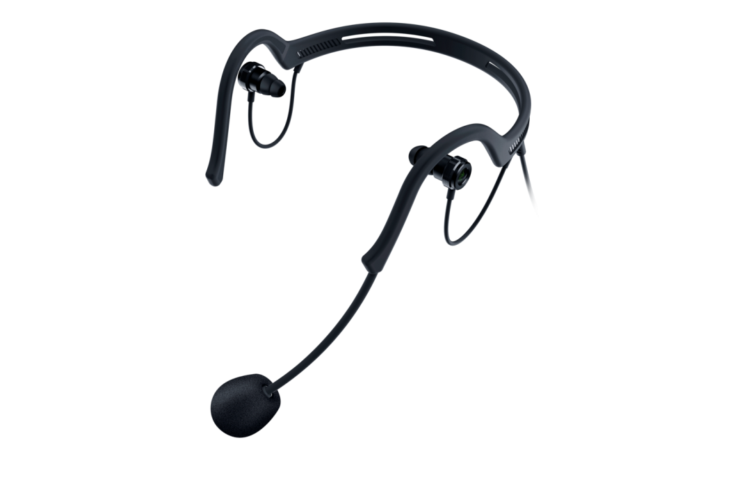Razer launches pro-grade broadcaster headset for lifestyle and mobile streaming
