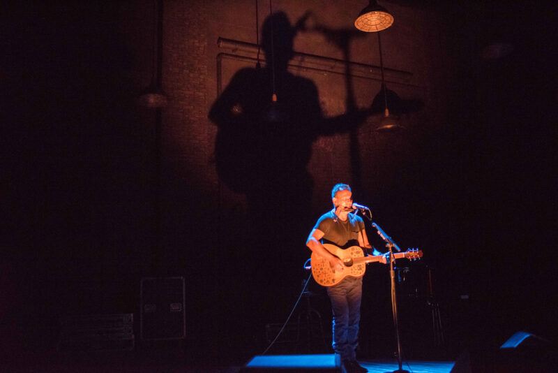 Springsteen-on-Broadway_7