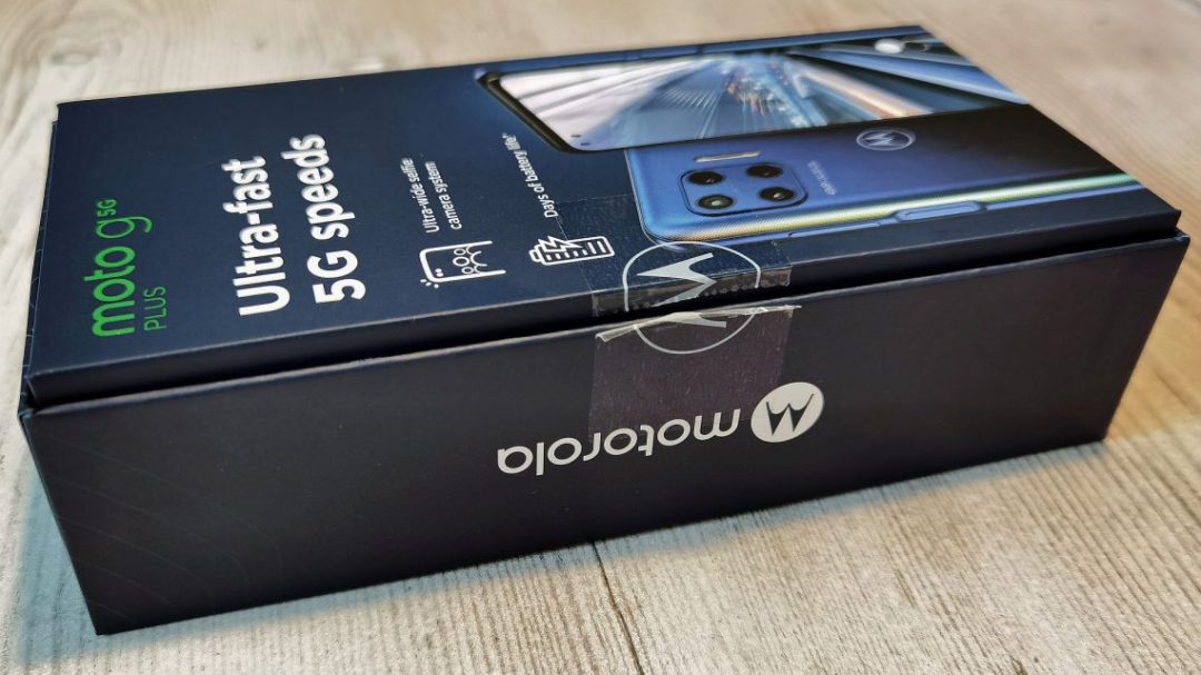 Unboxing Motorola Moto G 5G Plus