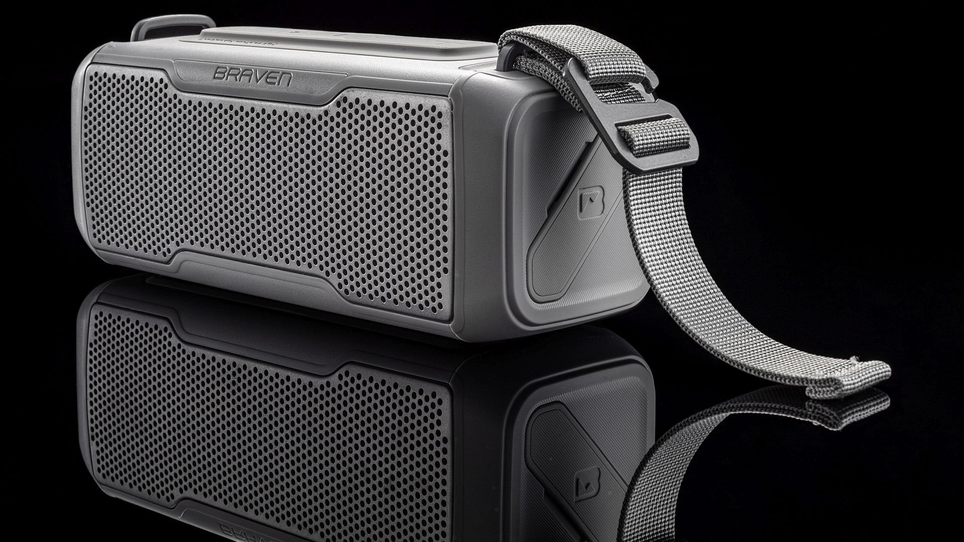 Review: Braven BRV-X/2  The Wilderness Speaker That Can Withstand Water