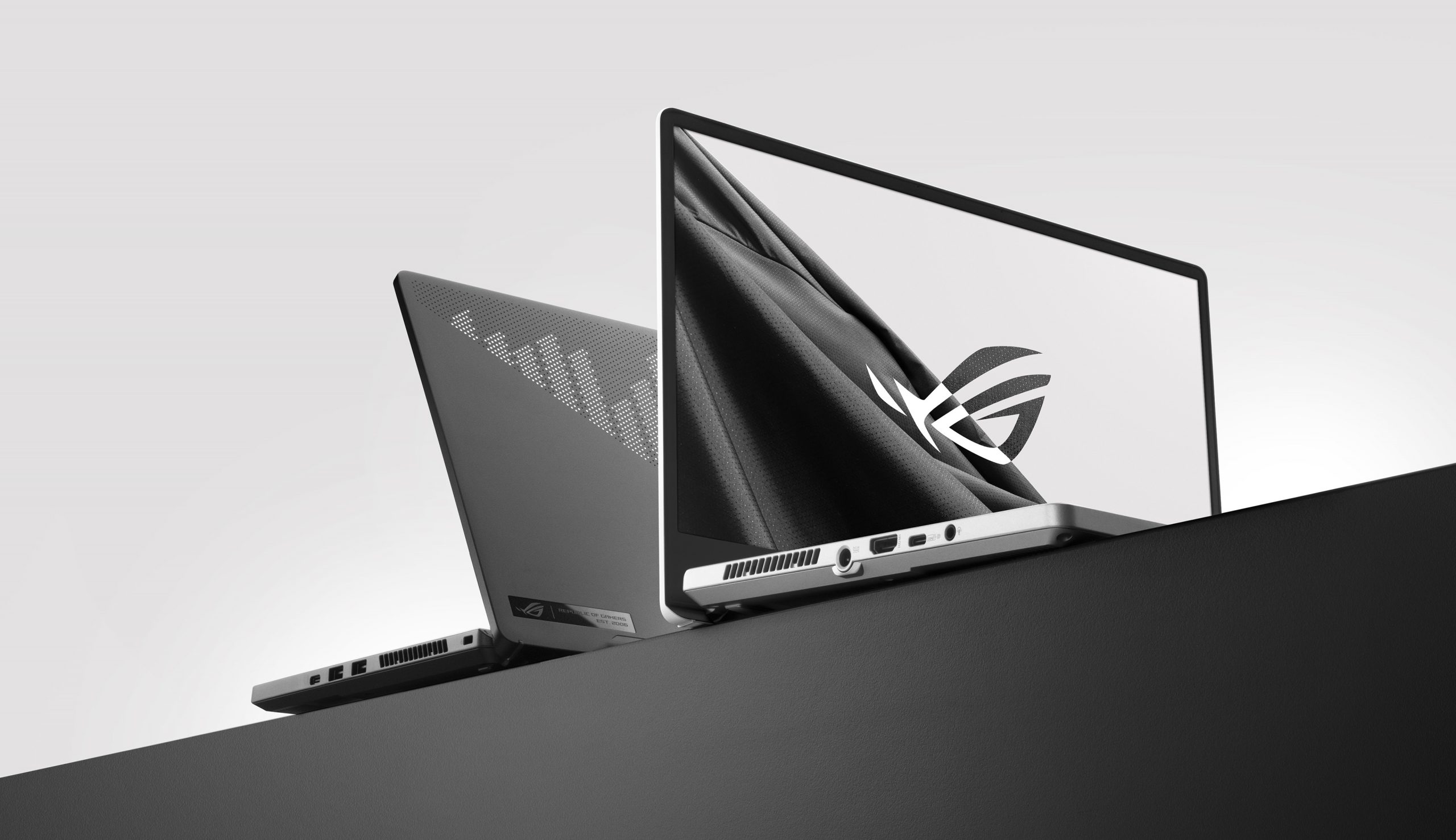 Asus rog zephyrus 4090