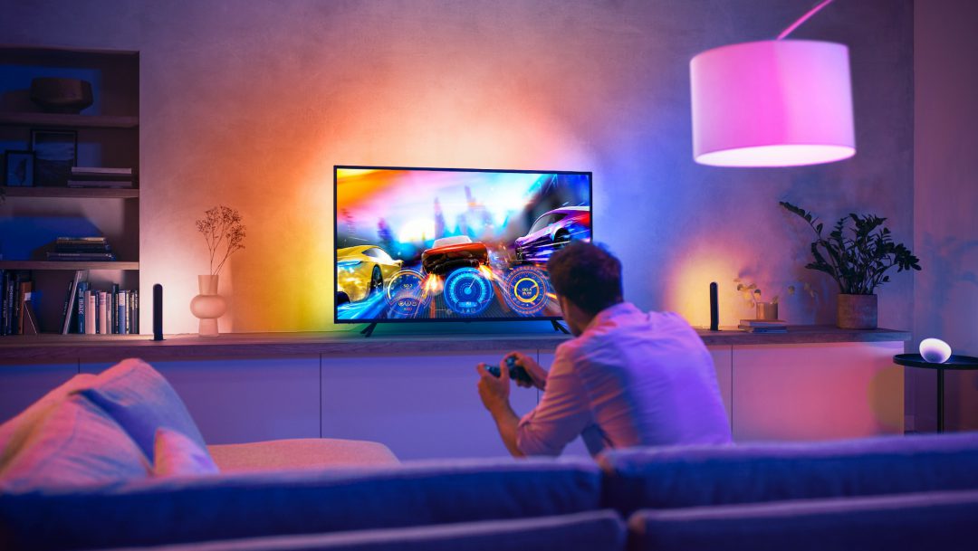 Cinema experience in the living room with Philips Hue Play