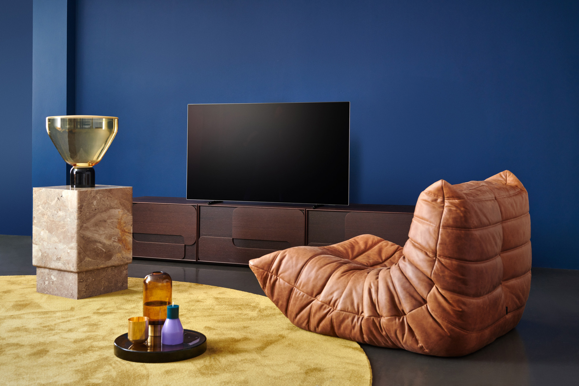 Review Philips Oled805 Oled Plus Ambilight Provide Amazing Images