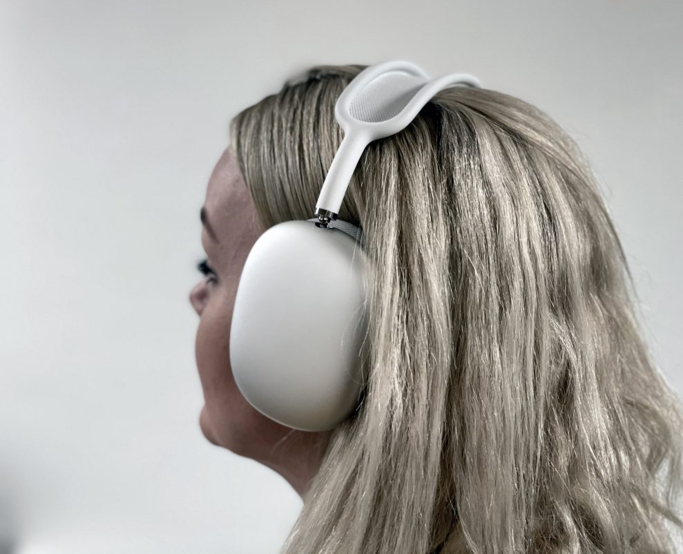 Review: Airpods Max | Superb Noise Cancellation And Beautiful Sound