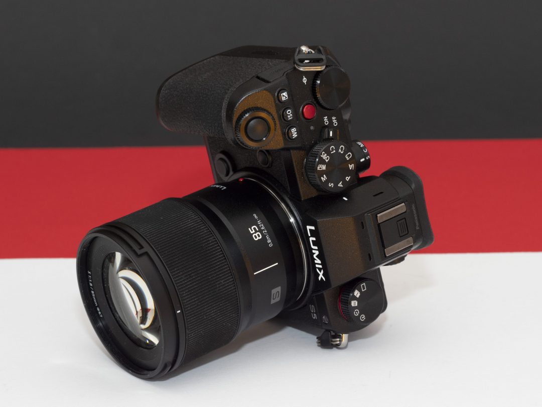 Review: Panasonic Lumix S 85mm F1.8 | Sensitive Portrait Lens