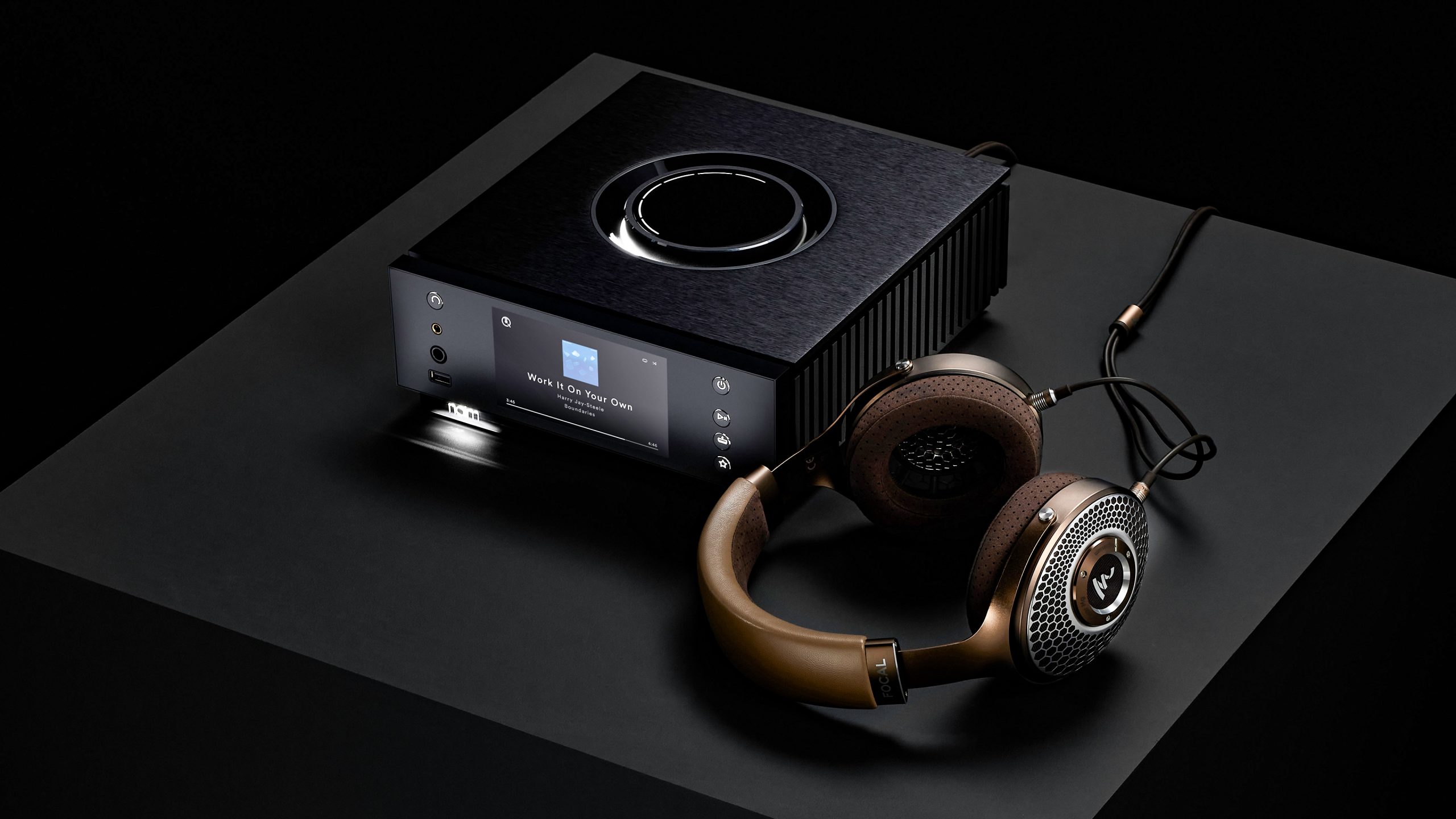 Naim Uniti Atom Headphone Edition - with Focal Stellia