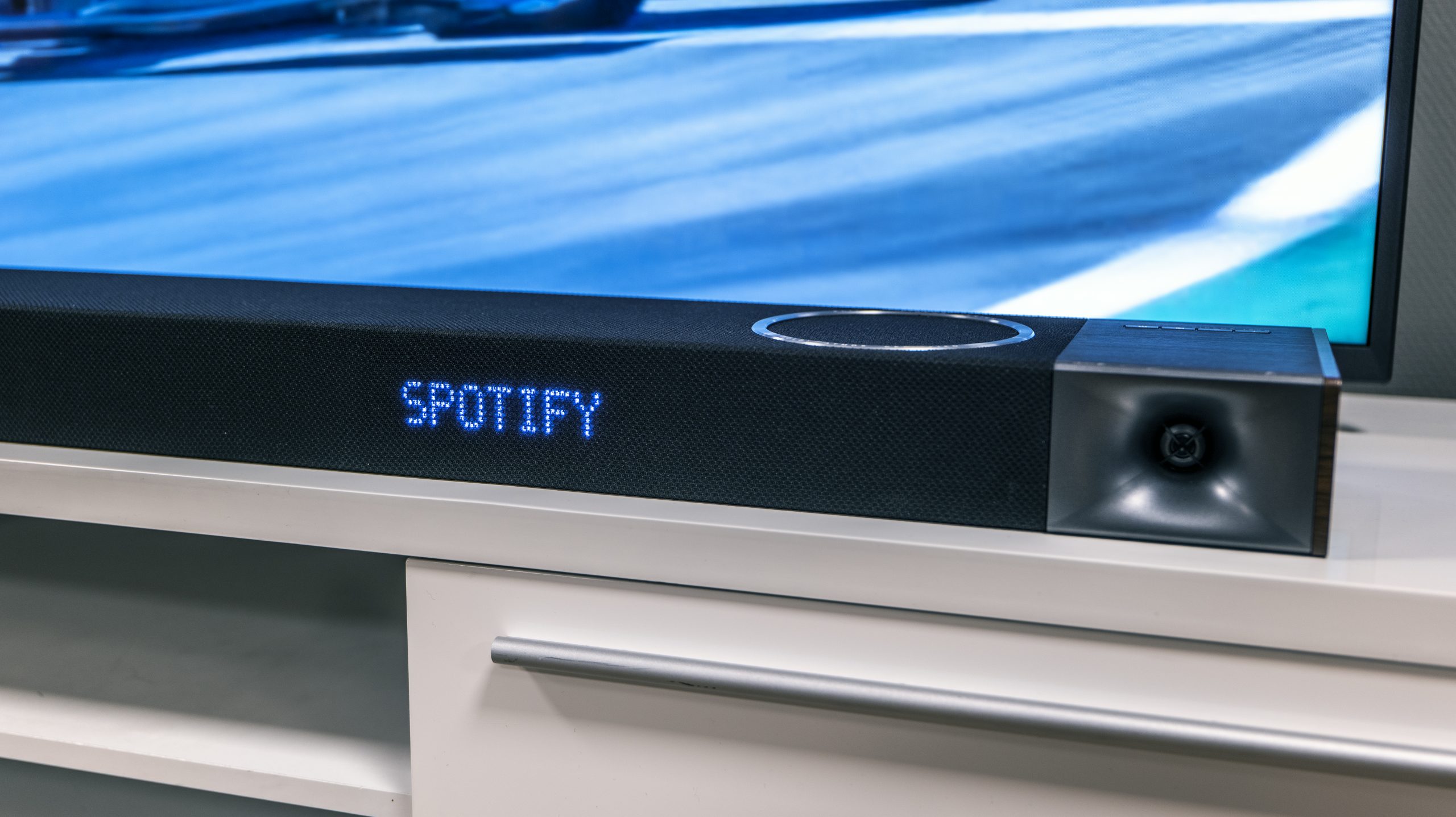 Klipsch Cinema 1200 display