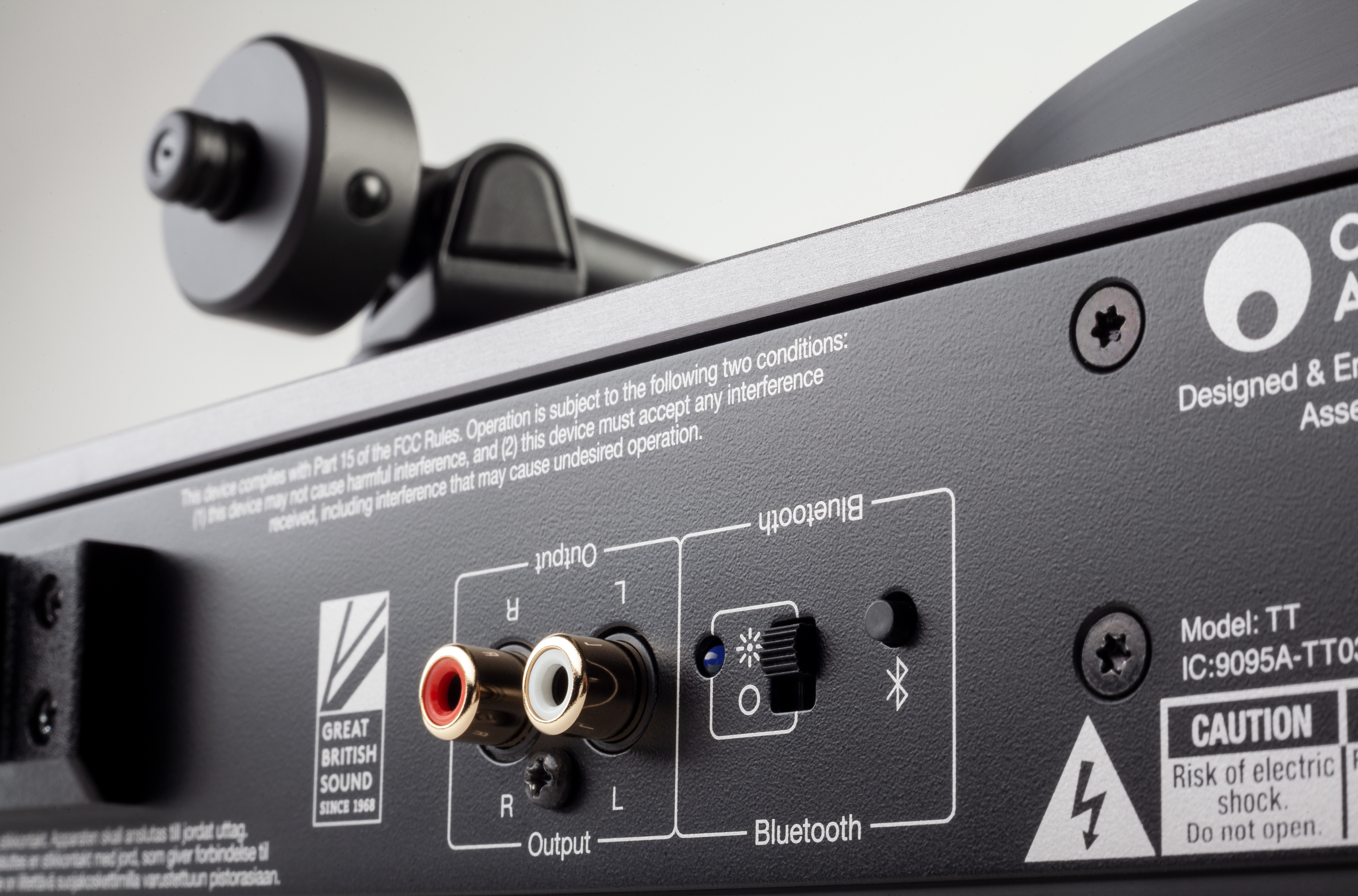 Alva TT Bluetooth Detail 01 Alva TT Bluetooth Detail 01