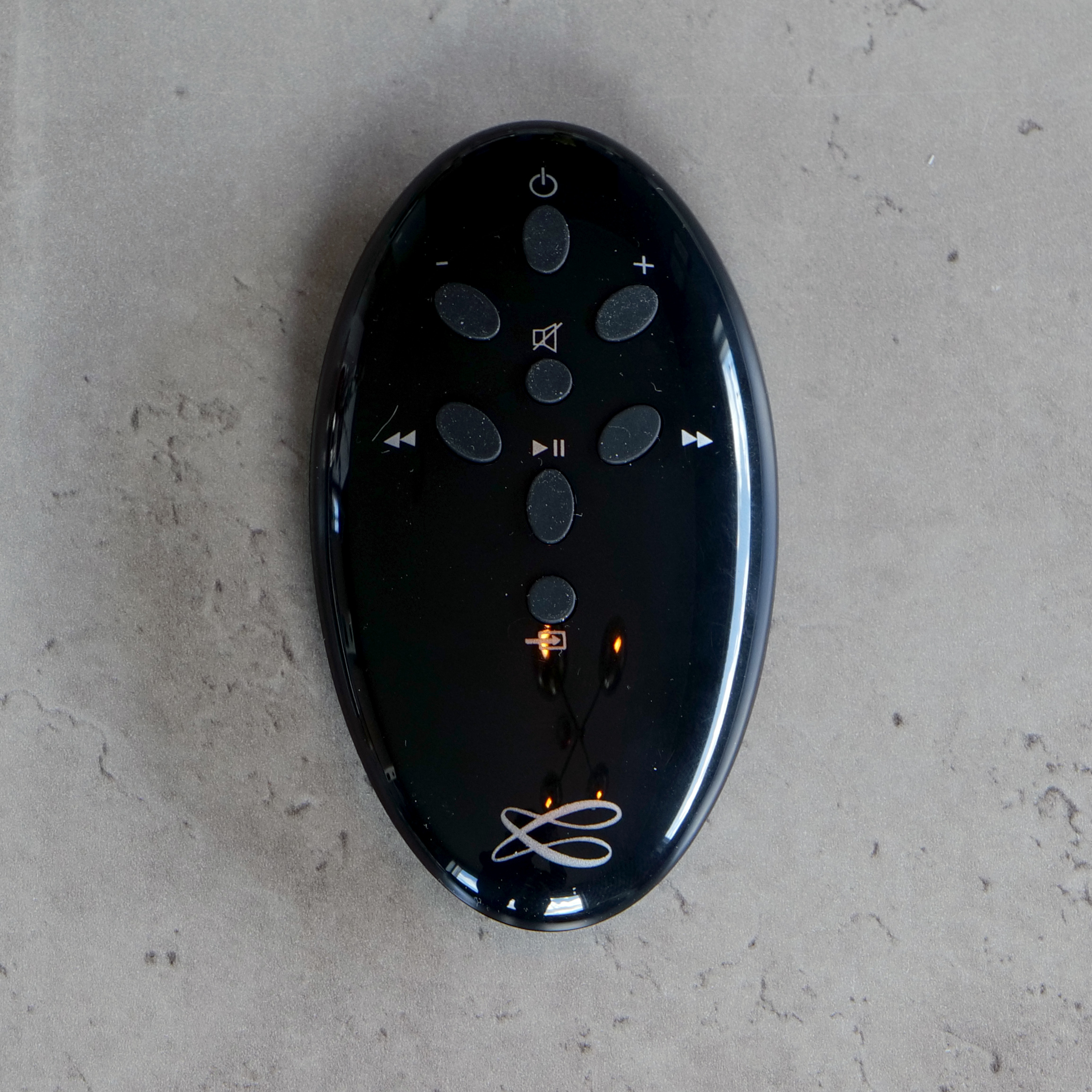 Cabasse Stream Amp remote Cabasse Stream Amp remote