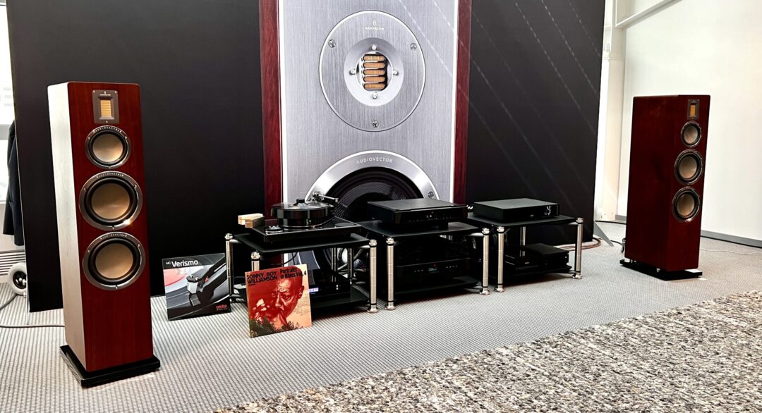 High-End 2022 Audiovector QR7