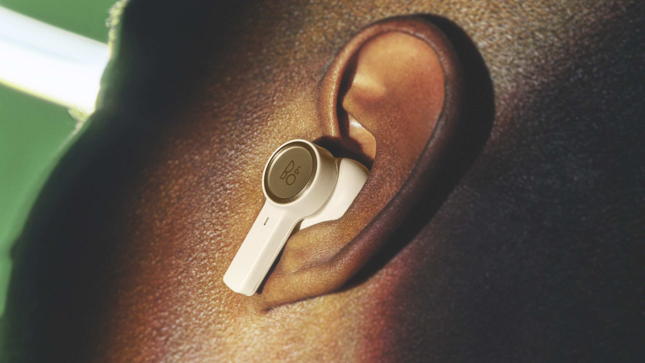 Bang&Olufsen EX Gold villededakar.sn