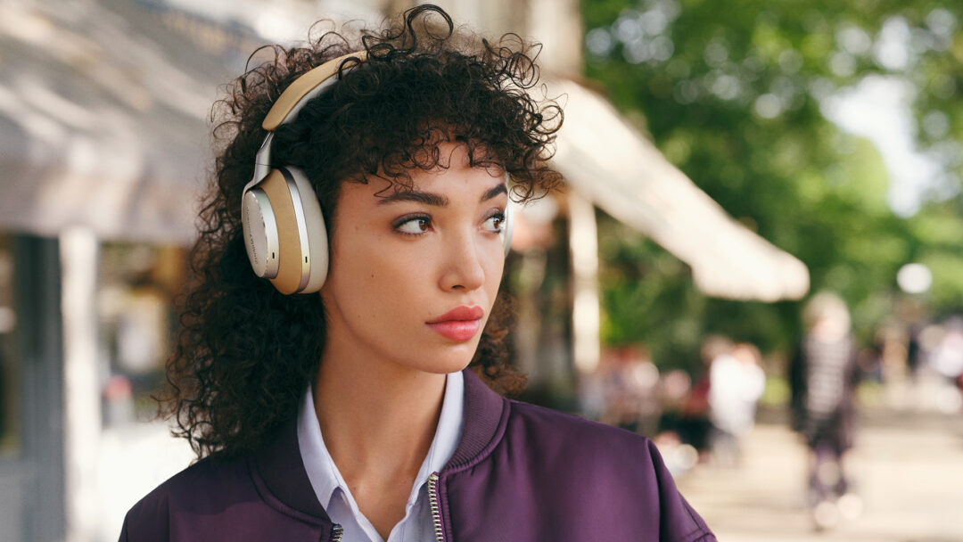 New top headphones from Bowers & Wilkins