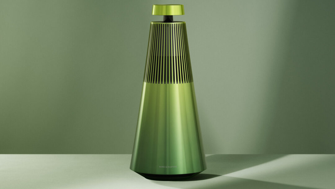 Bang & Olufsen Atelier Edition in Forest Green