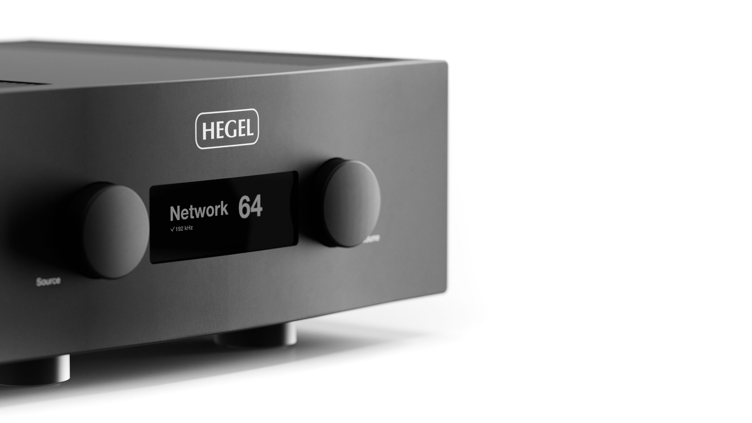 Hegel_H600 front angle 2