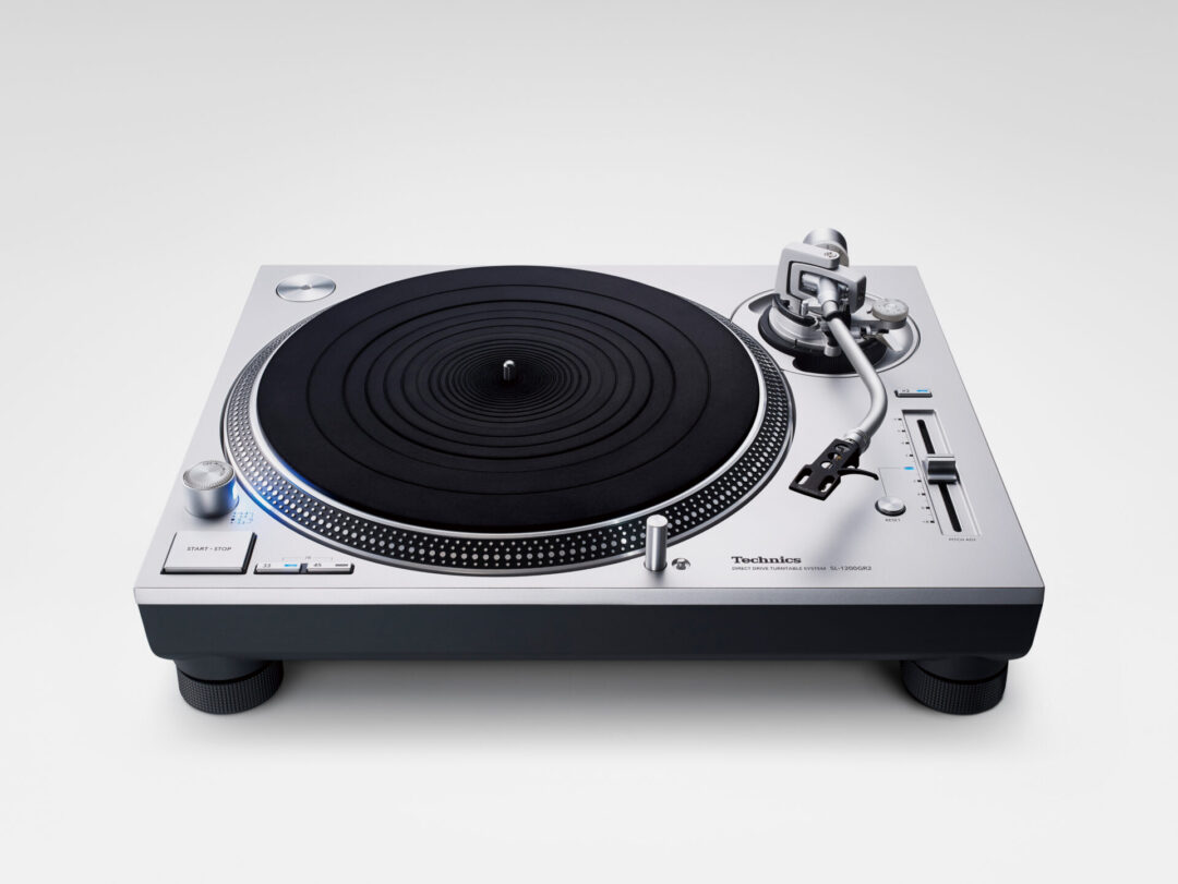 Technics SL-1200GR2 turntable