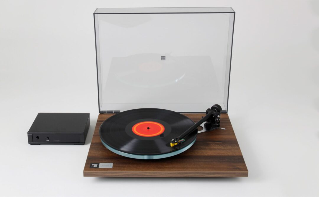 Rega Planar 3 50th Anniversary Edition