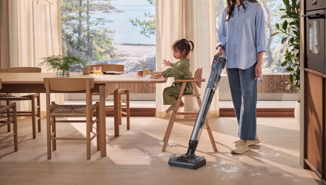 Electrolux 800 3-in-1 Wet & Dry (EW82U2DB)