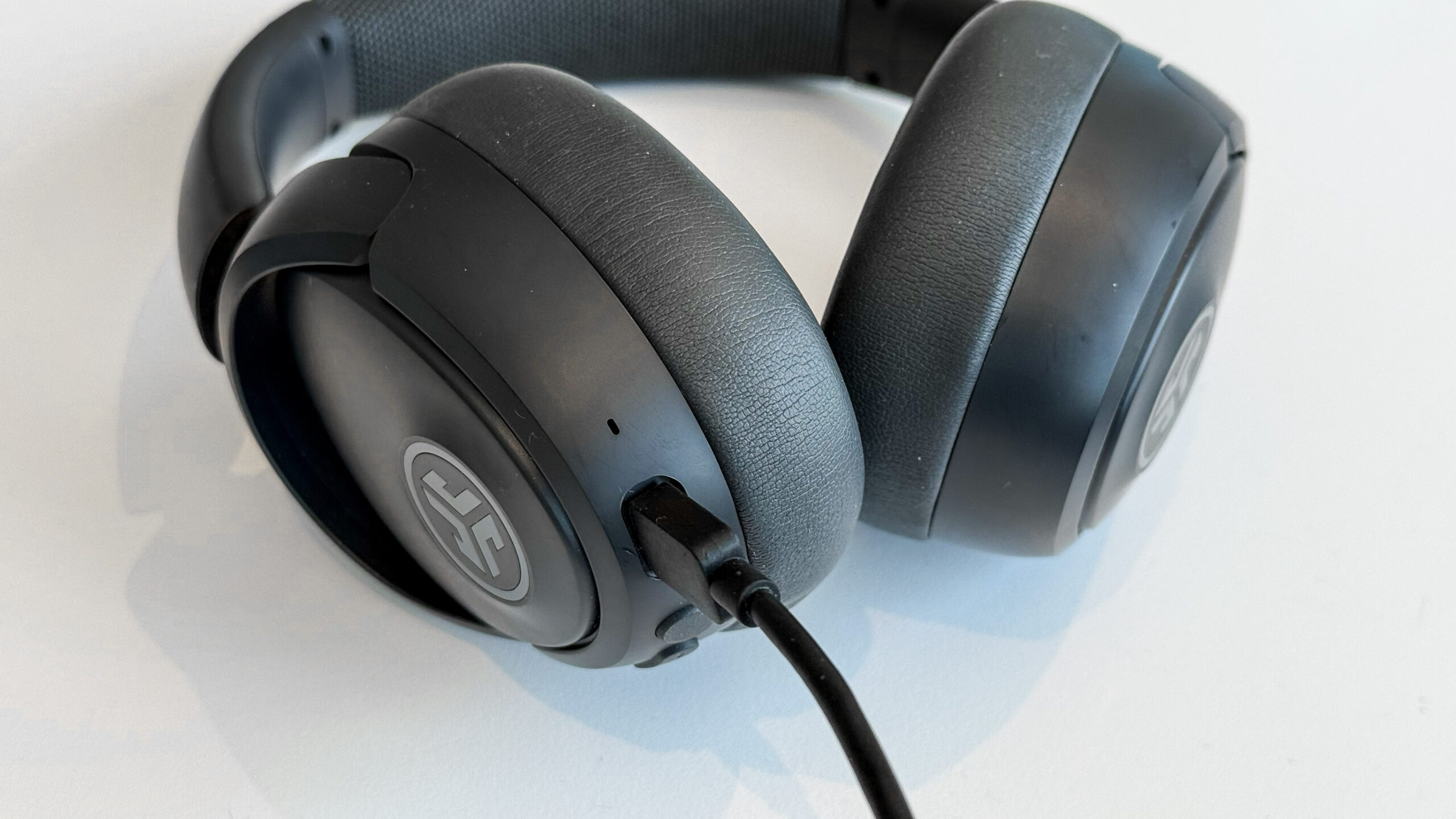 JLAB.-JBUDS-LUX-ANC-USB-C-cable